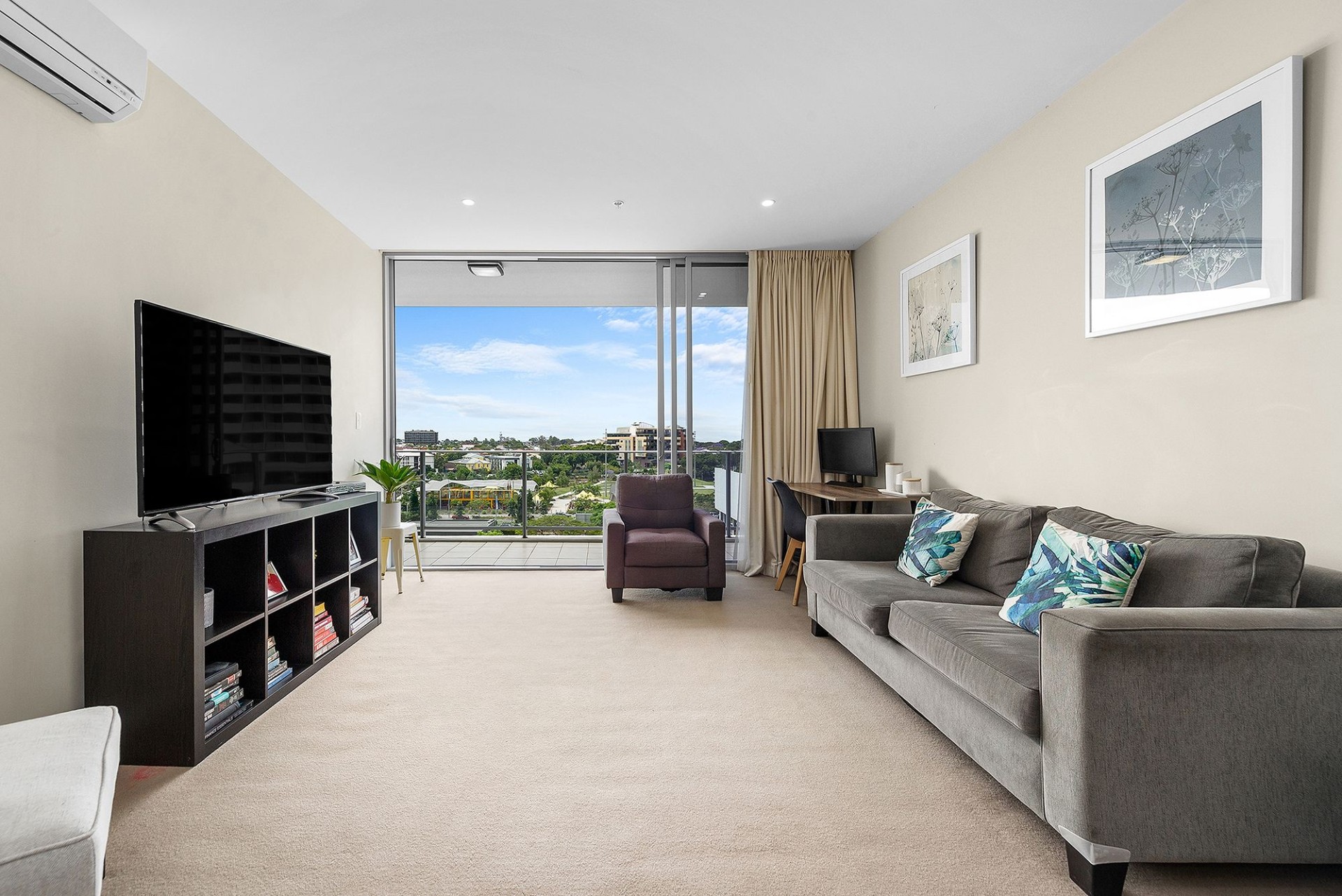 Private Rental 4008/37C Harbour Rd, Hamilton, QLD 4007