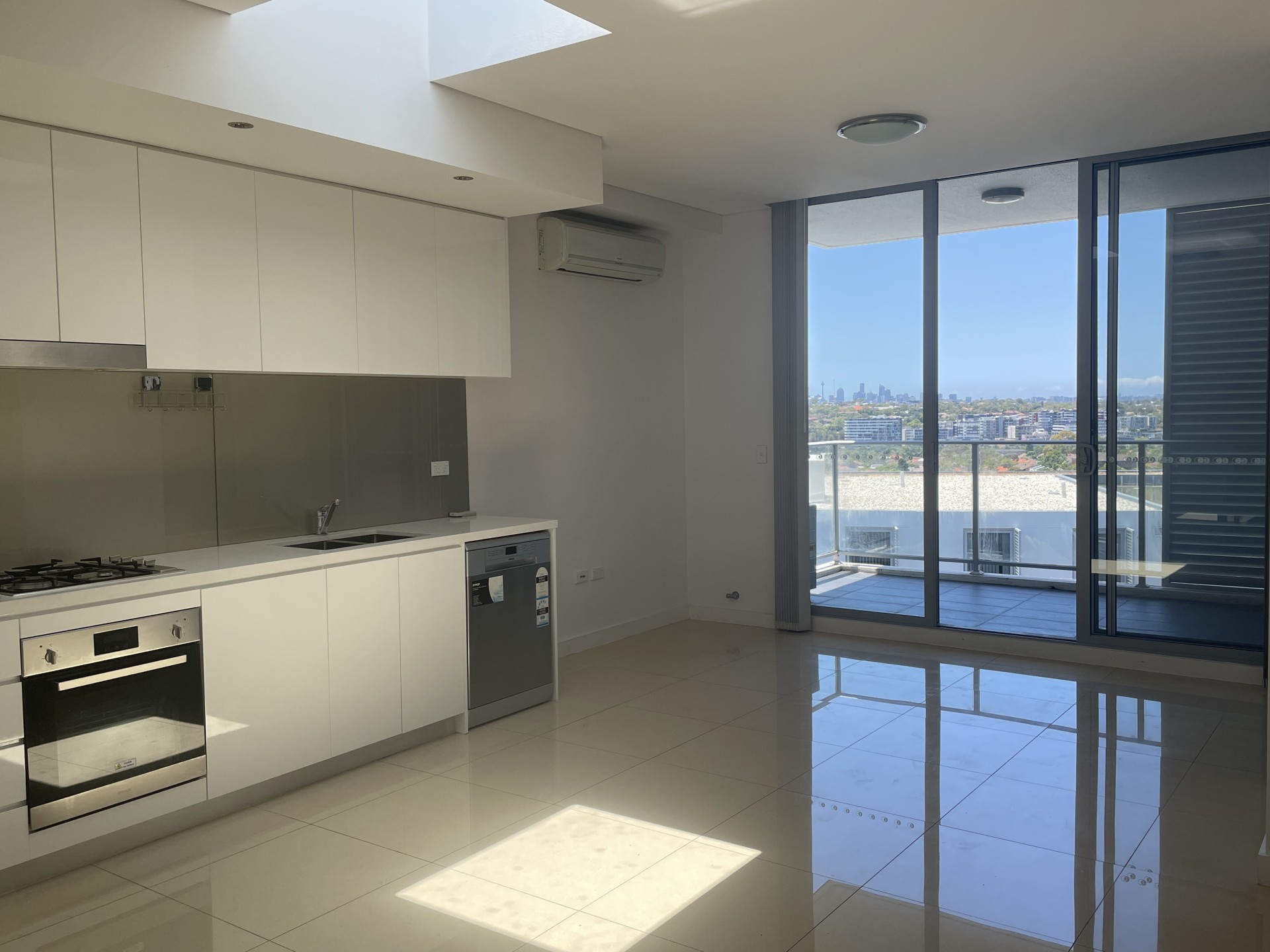 private-rental-363-beamish-st-campsie-nsw-2194