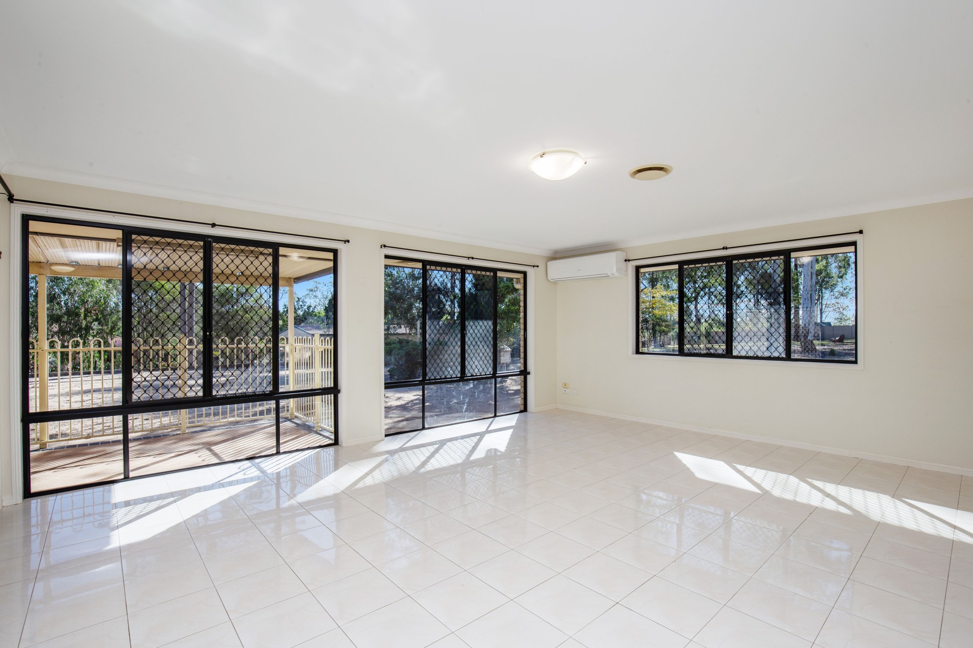 For Sale By Owner Greenbank QLD 4124 1317 Outfield Drive
