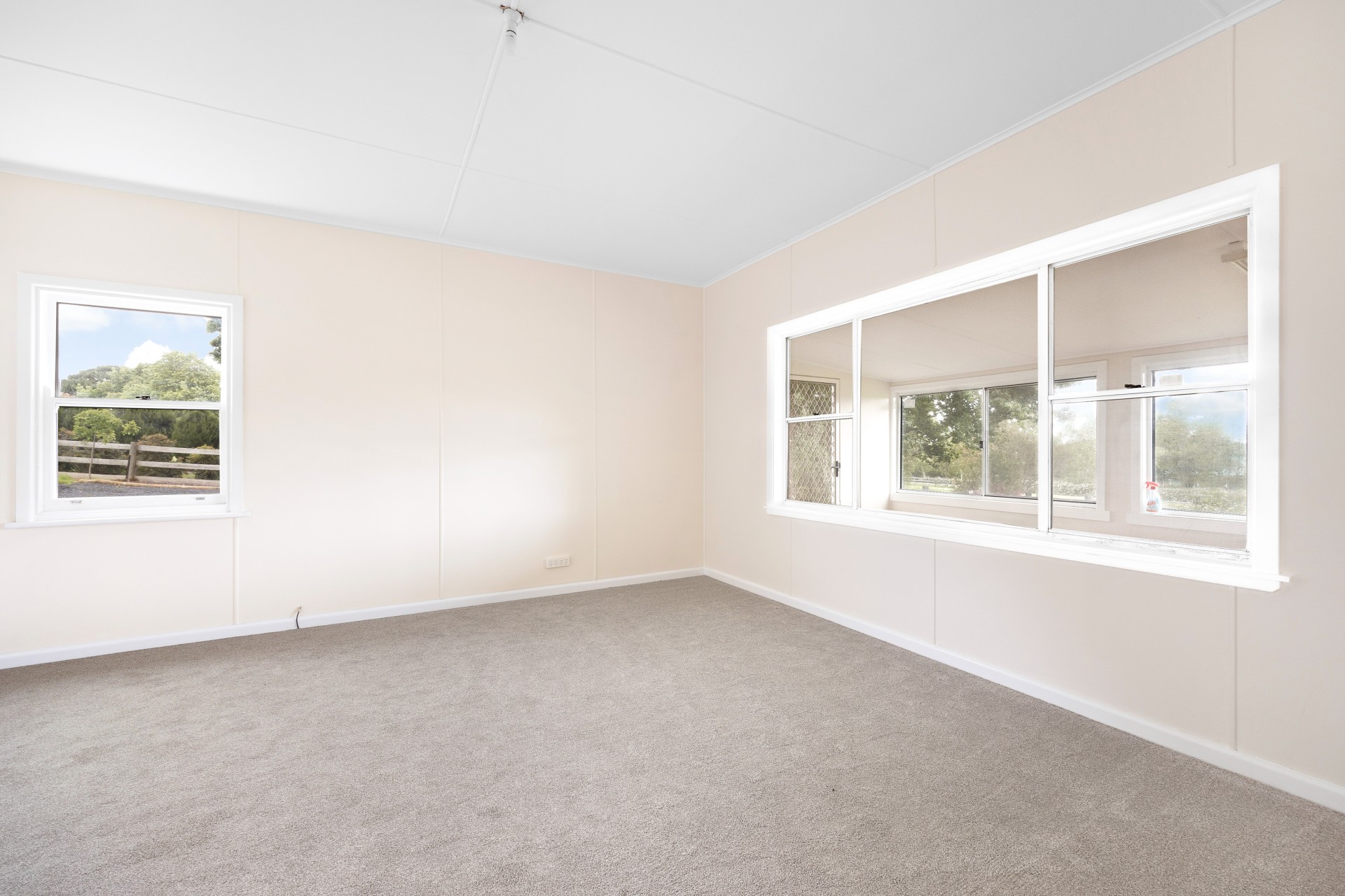 For Sale By Owner Neerim South VIC 3831 2048 Main Neerim Road