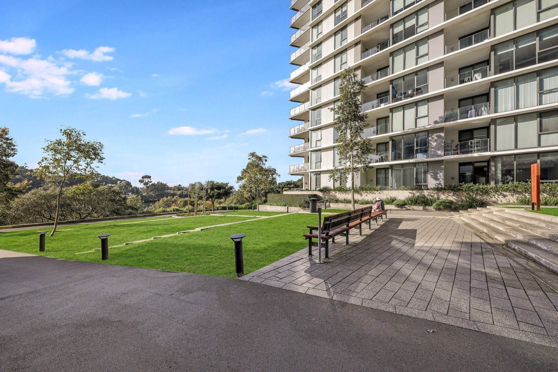 1G 20 Brodie Spark Drive Wolli Creek NSW 2205