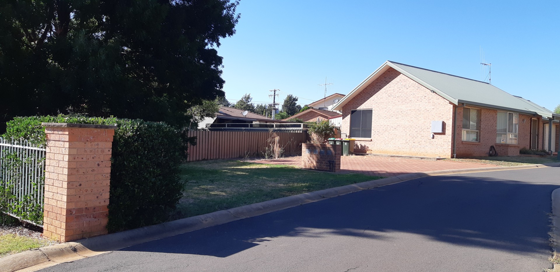 Private Rental 1/153 Gisborne St, Wellington, NSW 2820