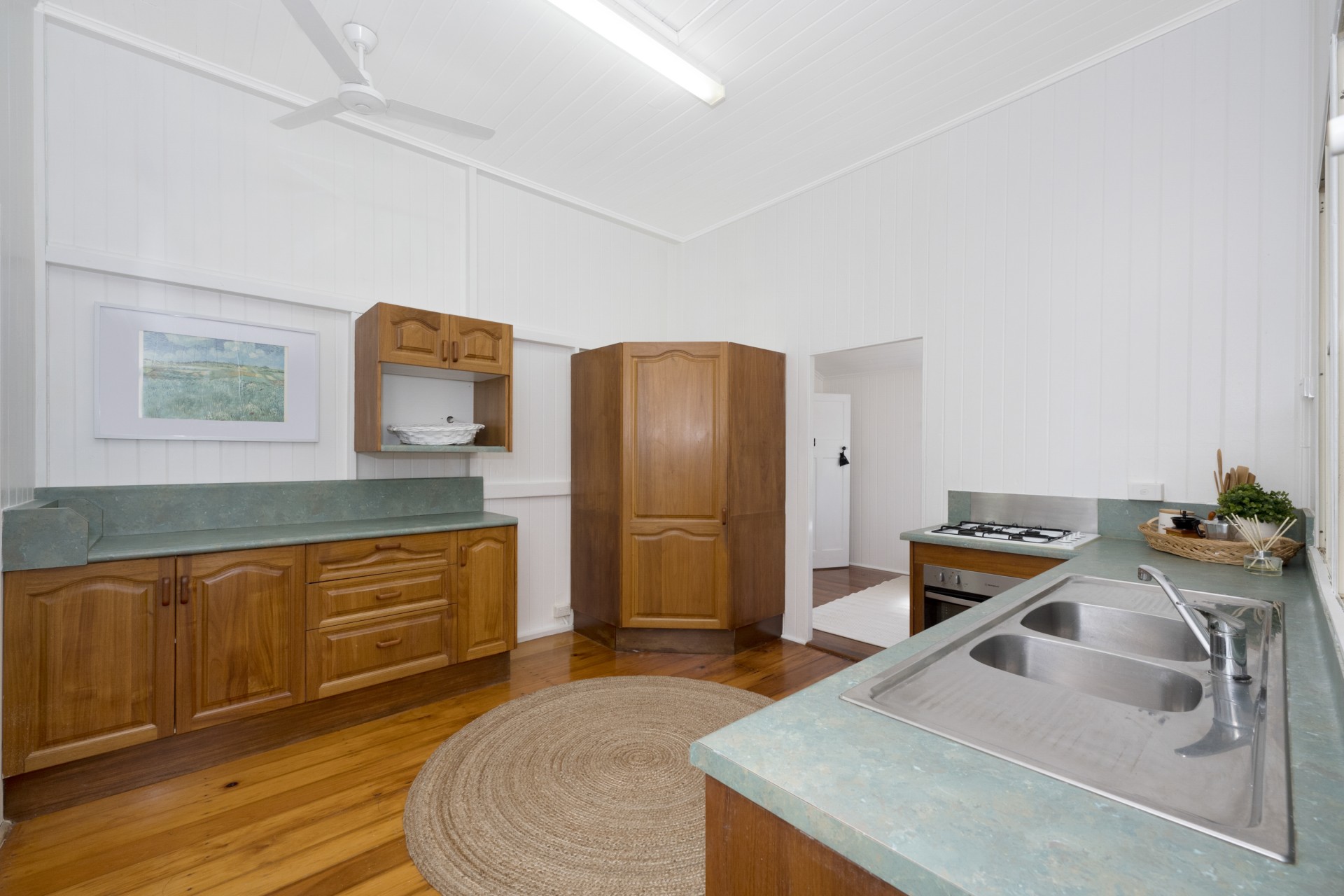 For Sale By Owner West End QLD 4810 1919A Estate Street