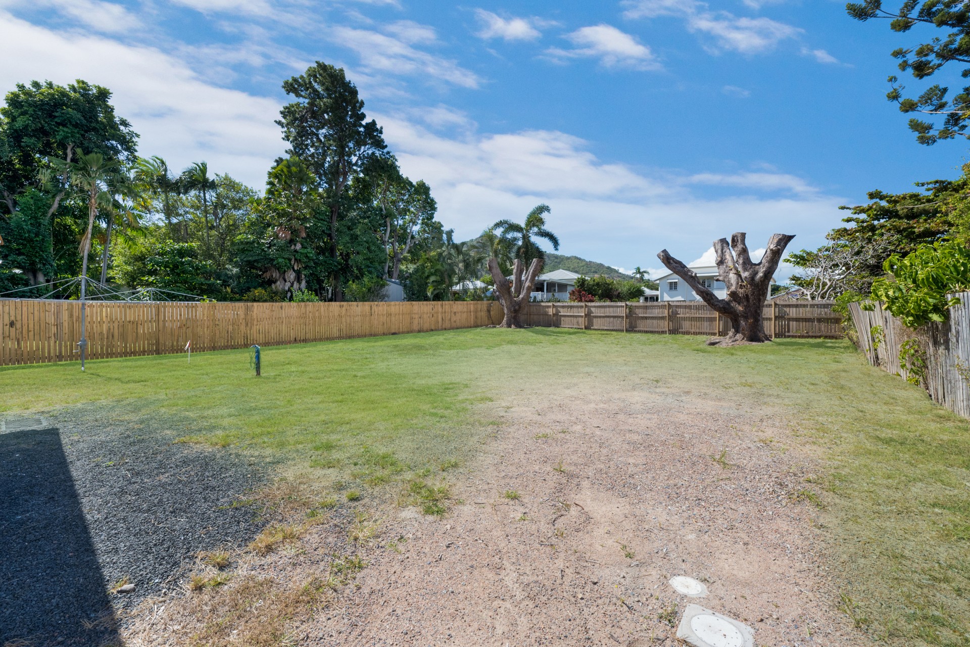 For Sale By Owner West End QLD 4810 1919A Estate Street