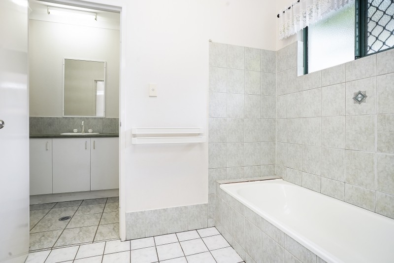 For Sale By Owner Bayview NT 0820 24 Bermingham Crescent