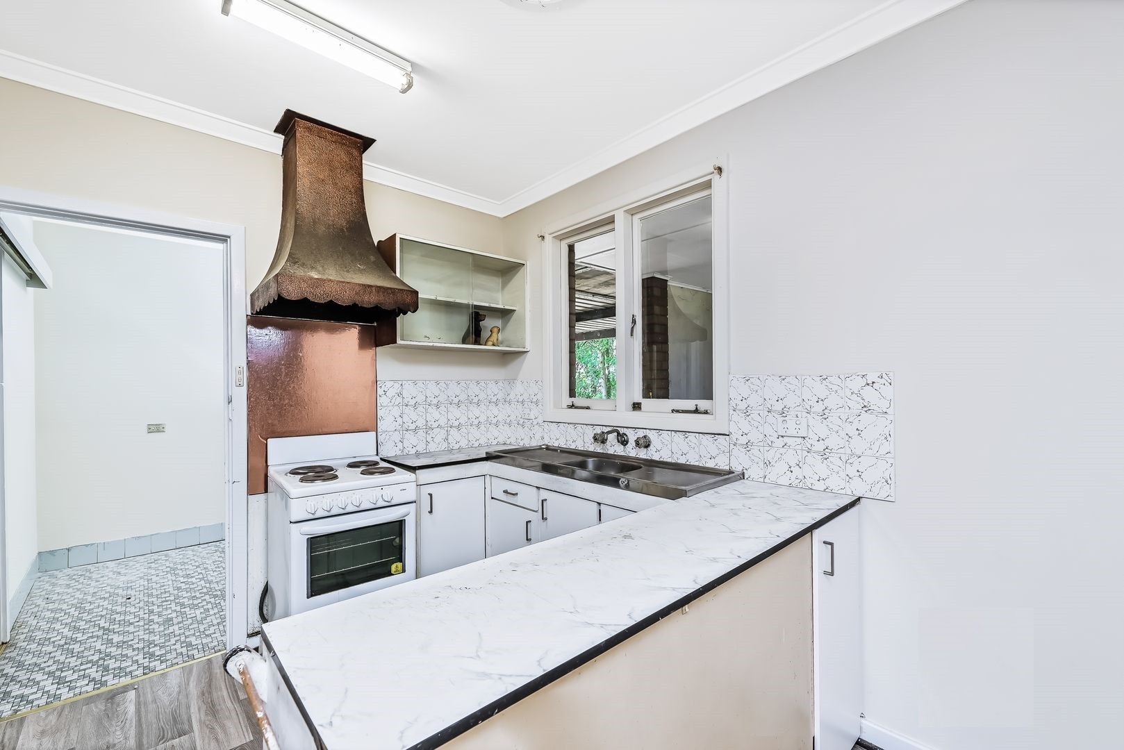 Private Rental 38 Westlake Road, Morley, WA 6062