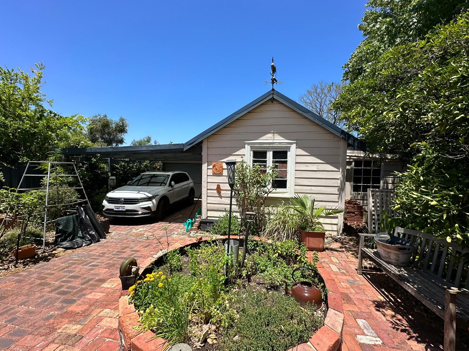 Private Rental 55 Raglan Rd, Mount Lawley, WA 6050