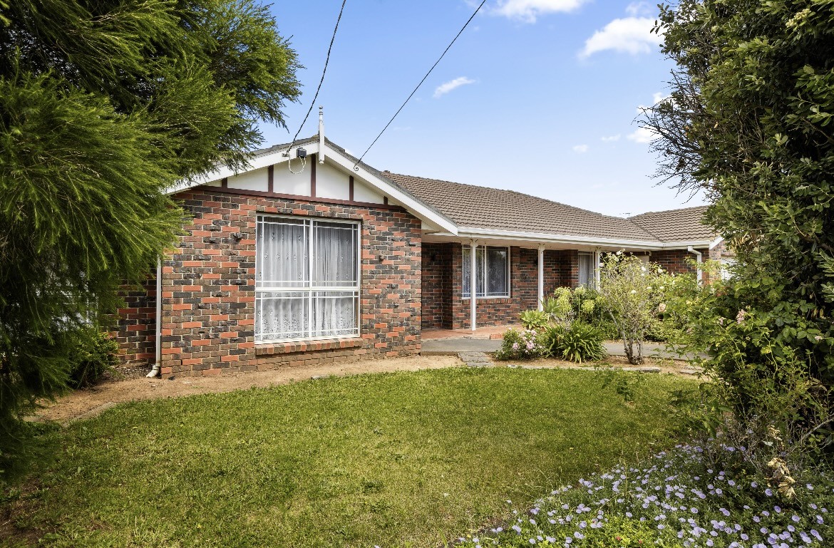 For Sale By Owner Werribee VIC 3030 21 Nantilla Crescent