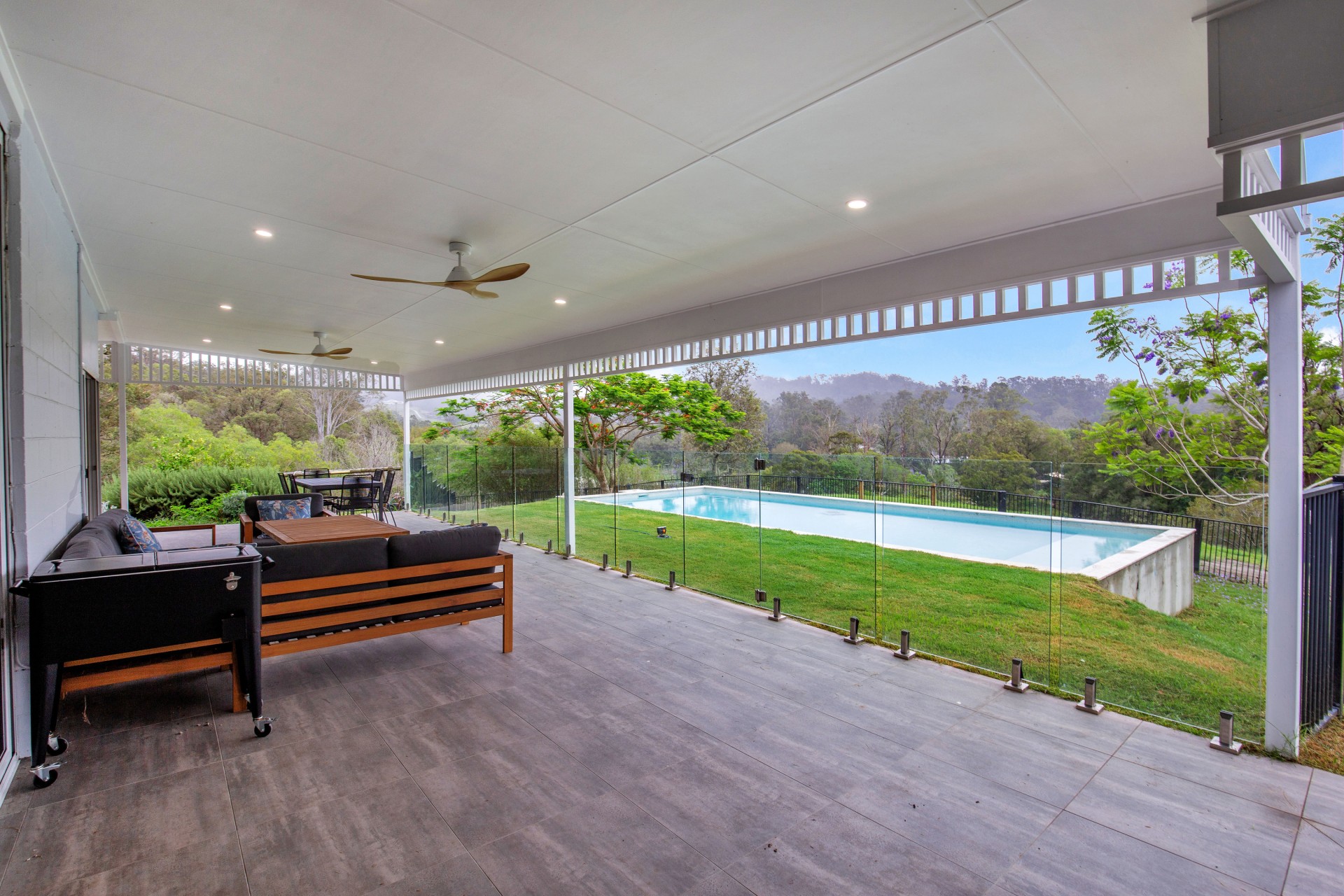 Private Rental Clagiraba, QLD 4211