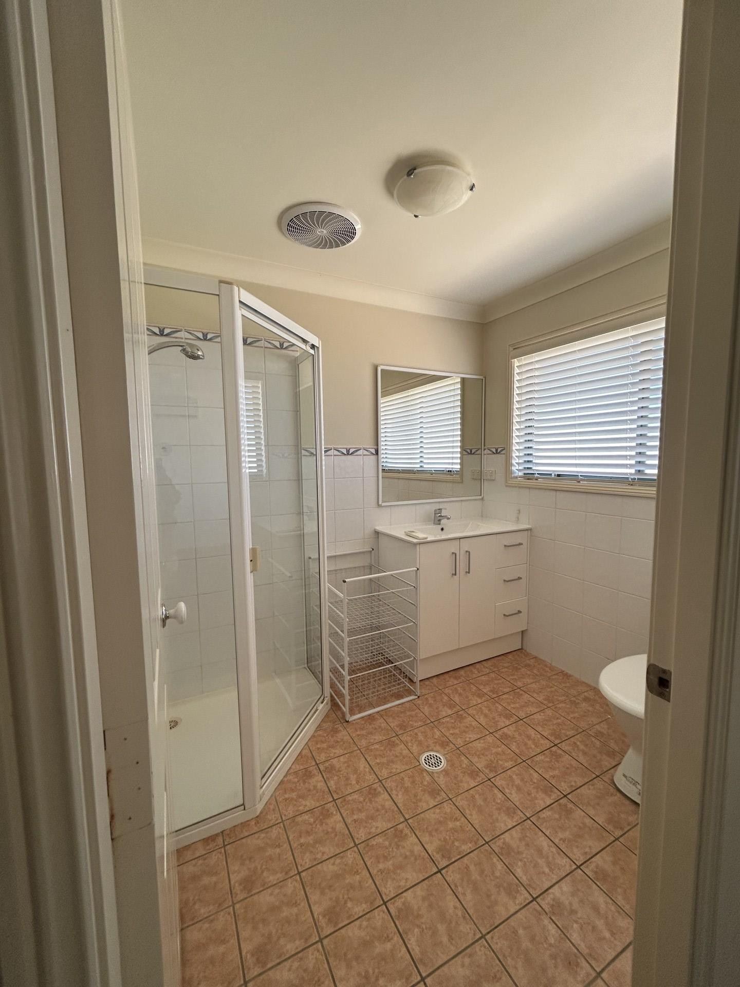 For Sale By Owner Charlestown NSW 2290 6/5A Boldon Close