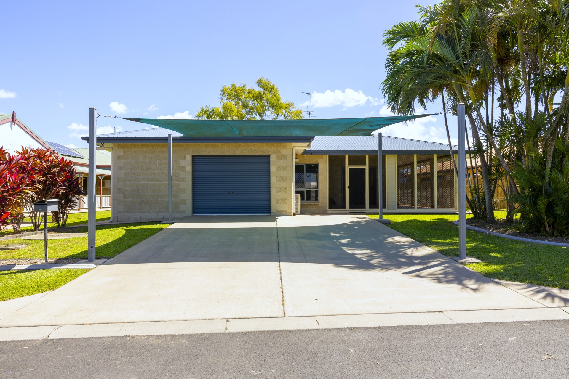 Private House Sales QLD Ayr, QLD 4807