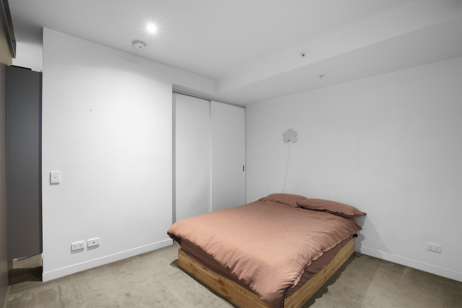 For Sale By Owner Melbourne VIC 3000 1605/280 Spencer Street