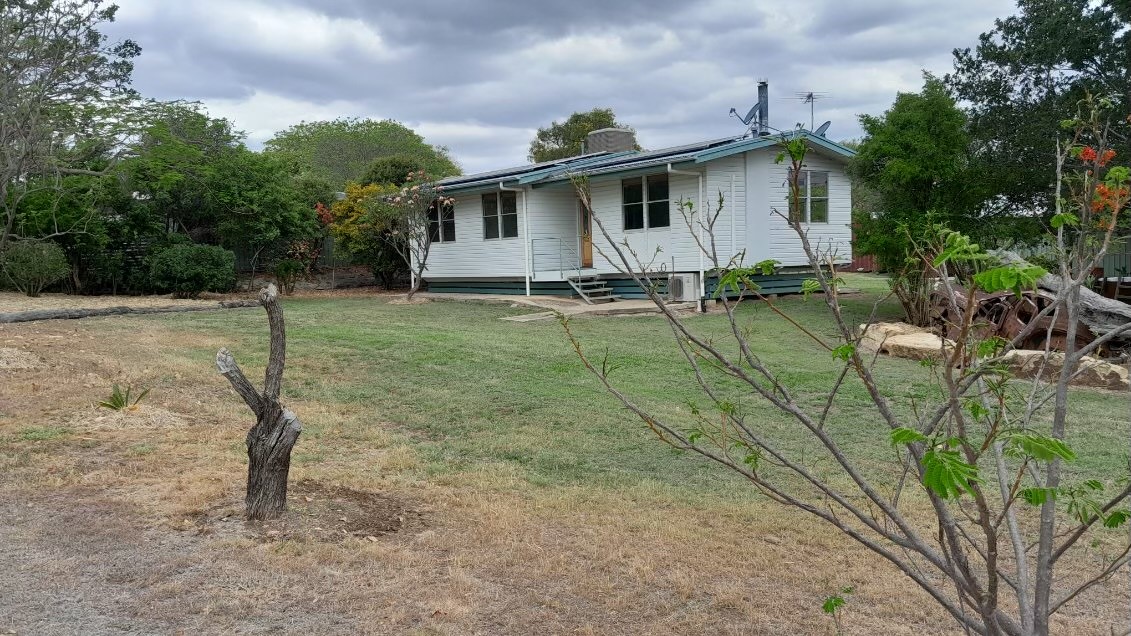 For Sale By Owner Taroom QLD 4420 4 Yaldwyn Street
