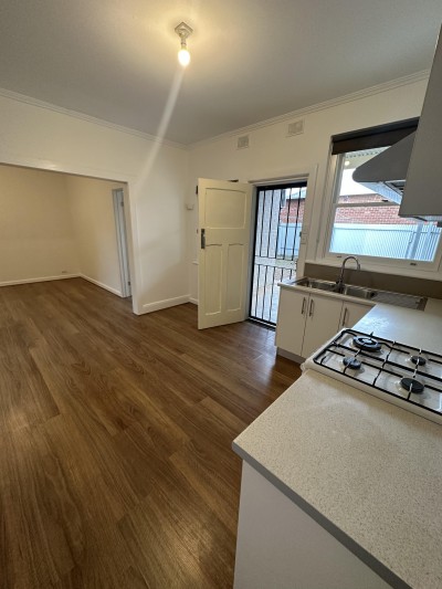 For Sale By Owner THEBARTON, SA 5031