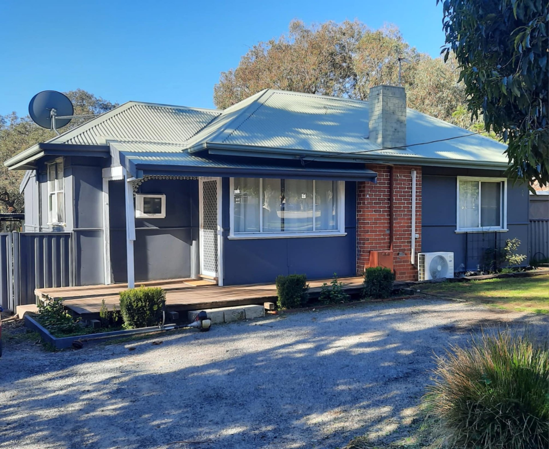 Private Sale Real Estate KELMSCOTT, WA 6111