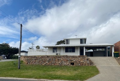 For Sale By Owner KALLAROO, WA 6025