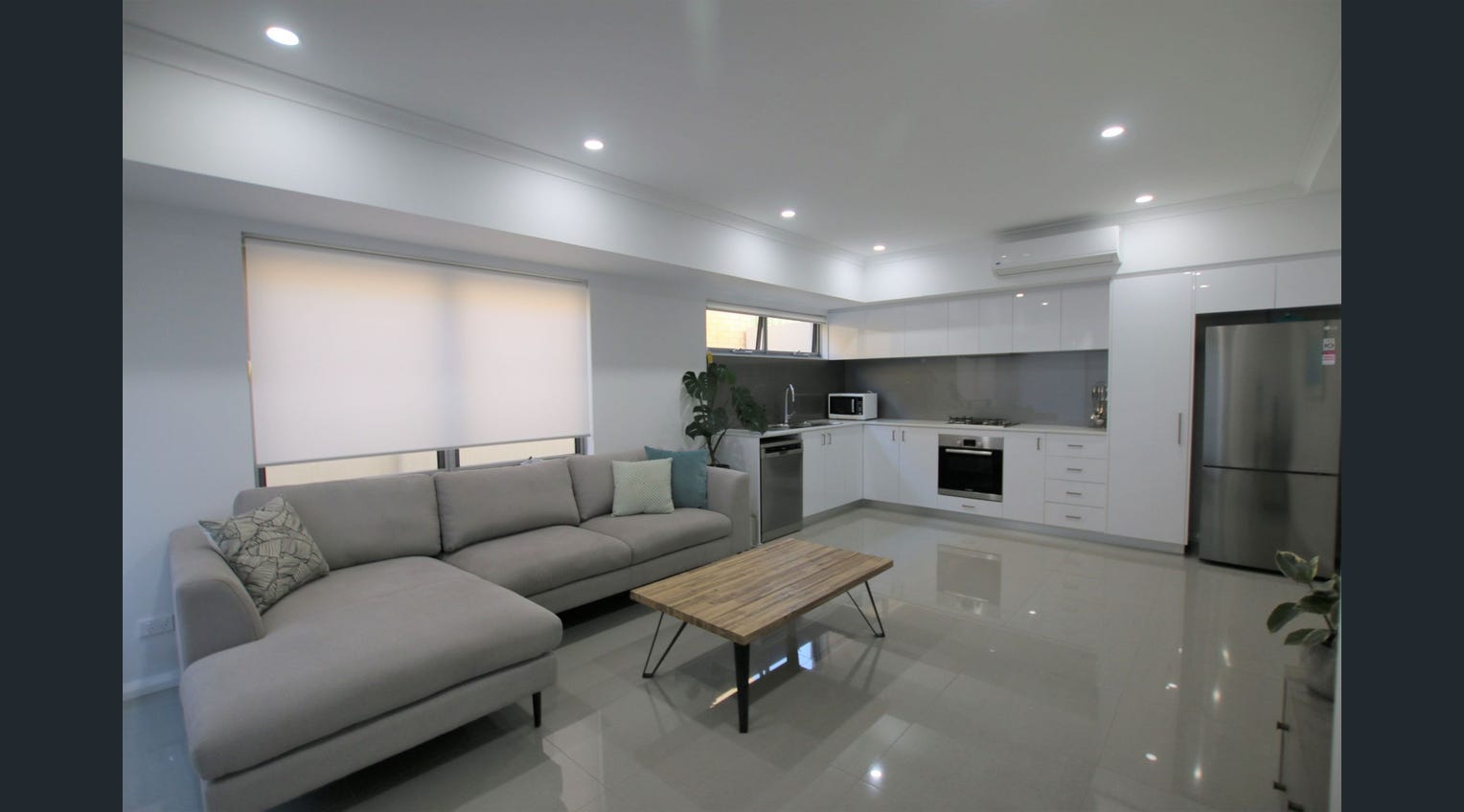 For Rent By Owner:: Innaloo, WA 6018