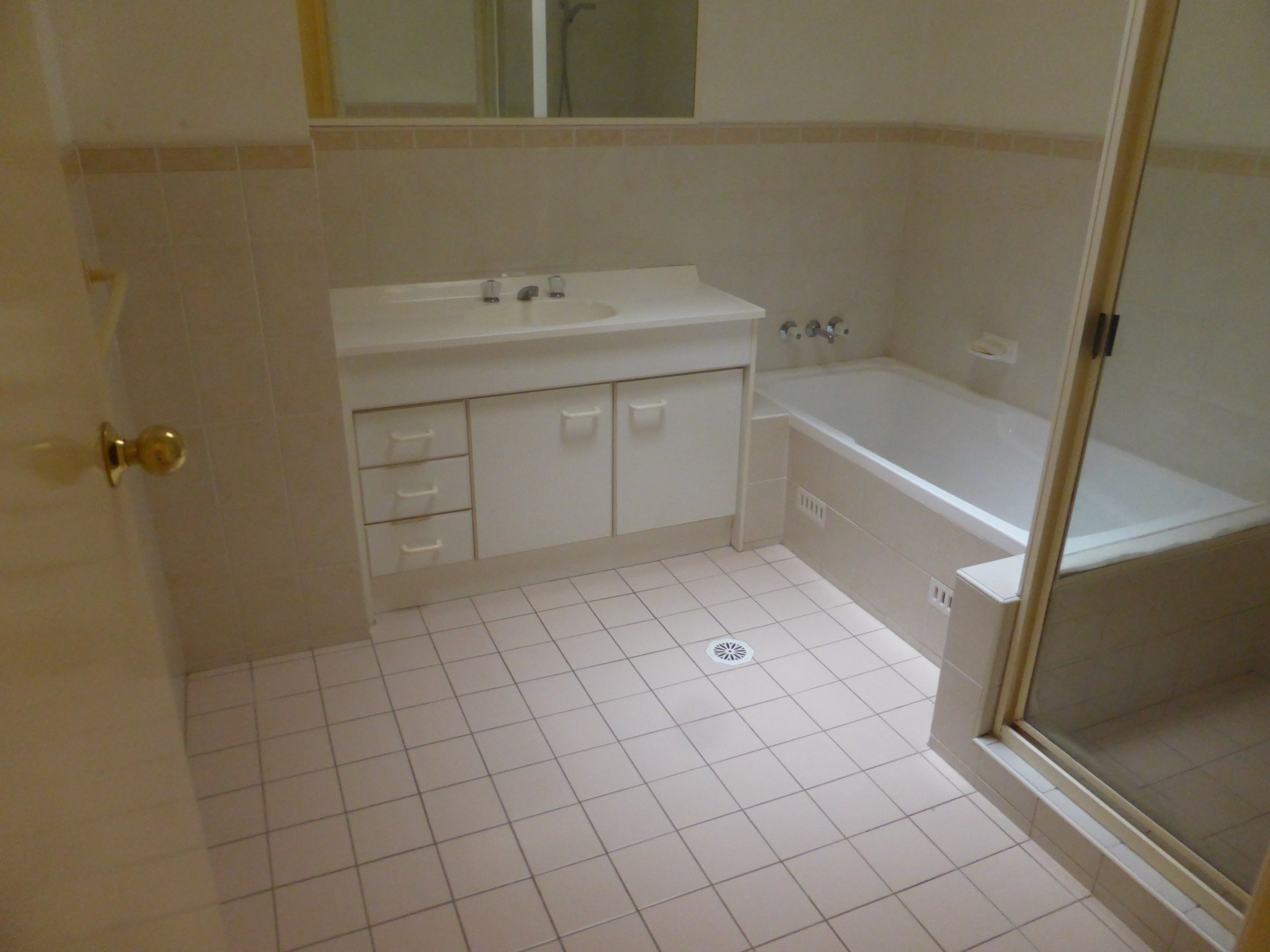 Private Rental Cameron Park, NSW 2285