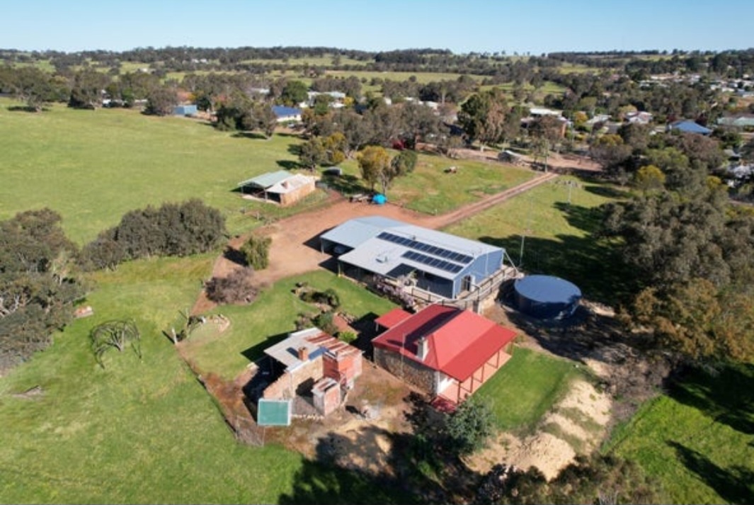 For Rent By Owner:: Kojonup, WA 6395