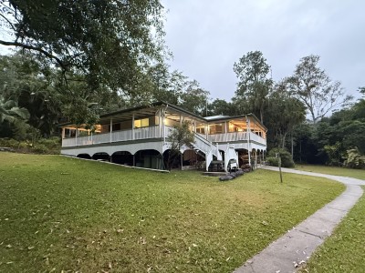 For Sale By Owner BYFIELD, QLD 4703