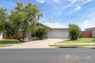 For Sale By Owner CHINCHILLA, QLD 4413