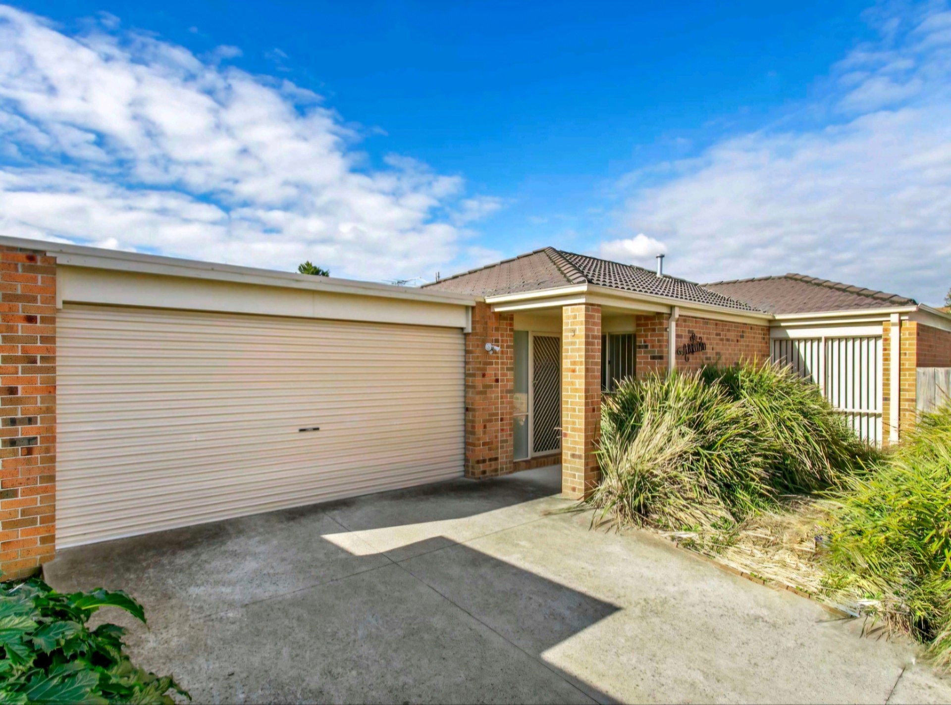 Private Sale Real Estate CRANBOURNE, VIC 3977