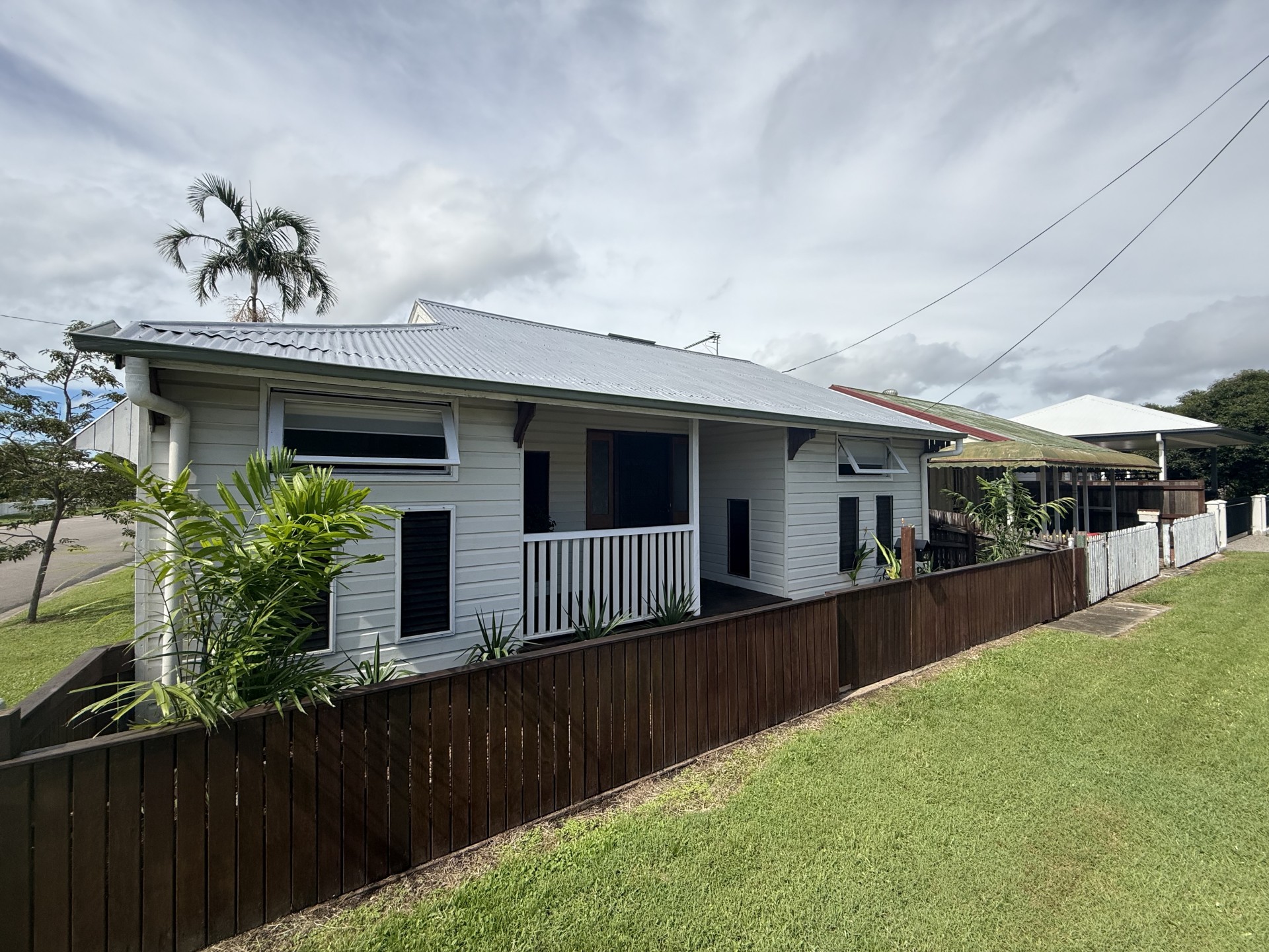 Private Sale Real Estate WEST END, QLD 4810