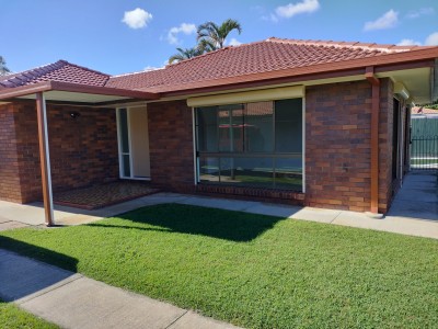 For Sale By Owner BANKSIA BEACH, QLD 4507