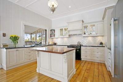 For Sale By Owner SHERWOOD, QLD 4075