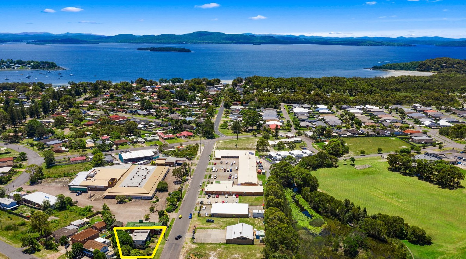 For Rent By Owner:: Tanilba Bay, NSW 2319