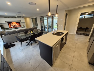 For Sale By Owner GRIFFIN, QLD 4503
