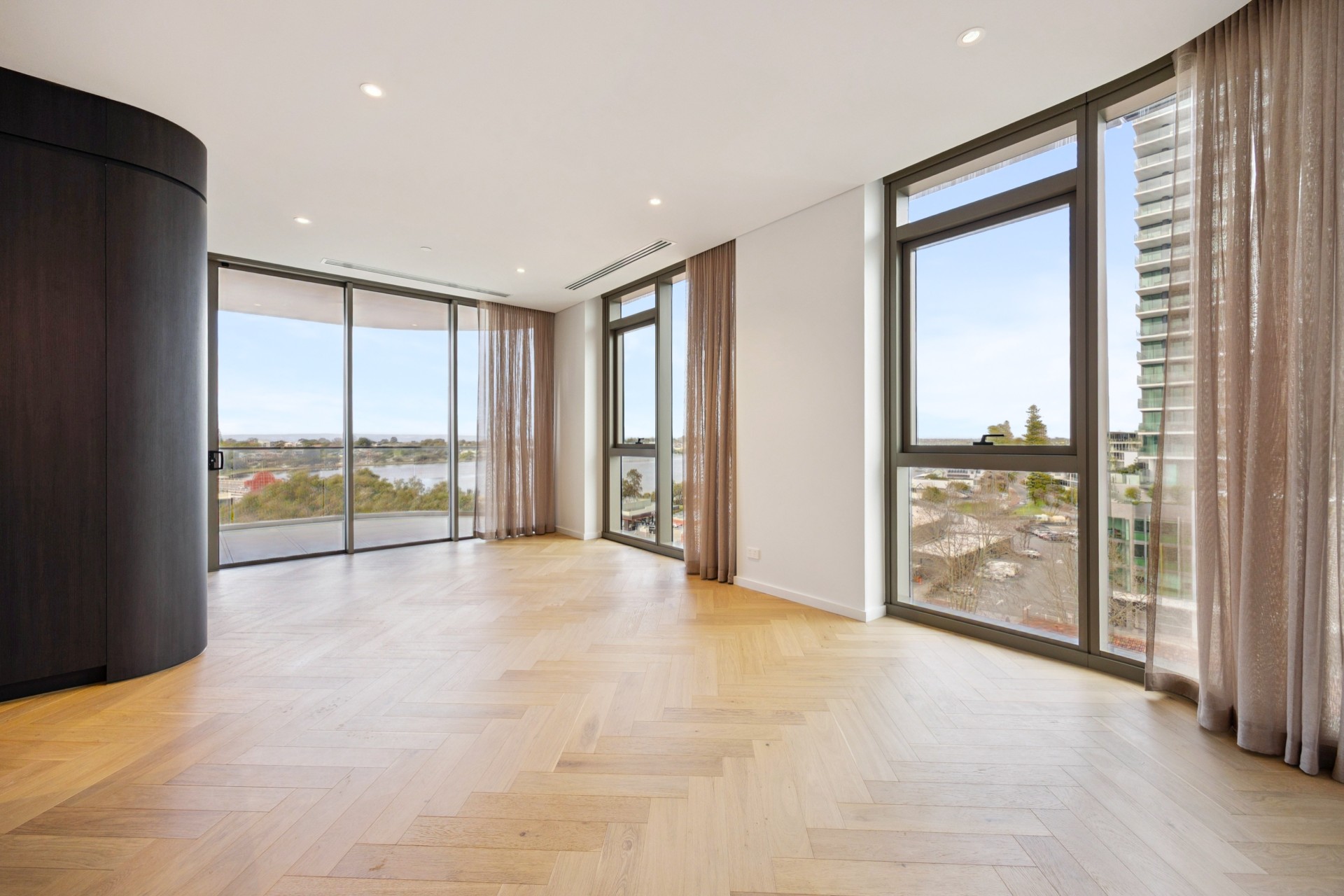 For Rent By Owner:: Applecross, WA 6153