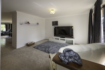 For Sale By Owner MARANGAROO, WA 6064