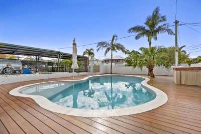 For Sale By Owner BENOWA, QLD 4217