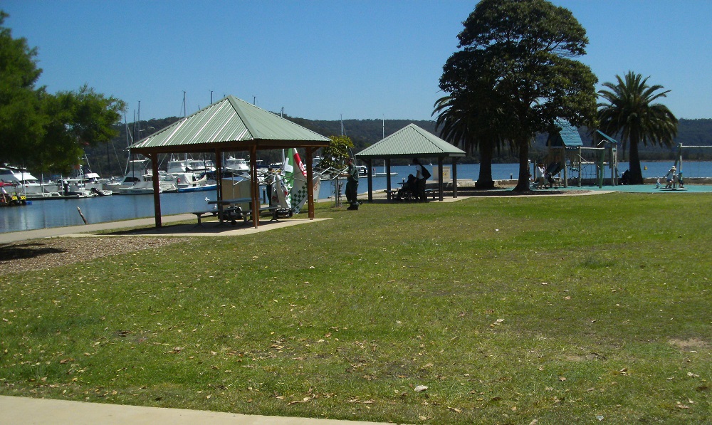 For Rent By Owner:: Point Frederick, NSW 2250