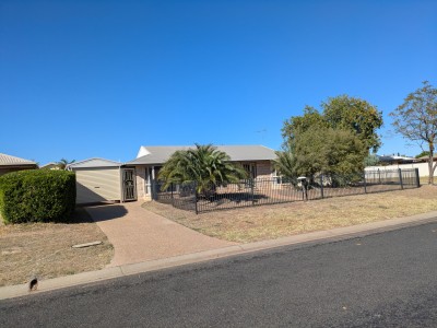 For Sale By Owner EMERALD, QLD 4720