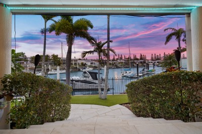 For Sale By Owner RABY BAY, QLD 4163