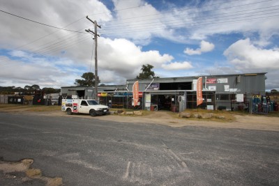 For Sale By Owner TENTERFIELD, NSW 2372