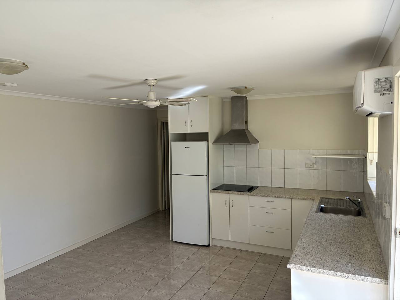 For Rent By Owner:: Manningham, SA 5086