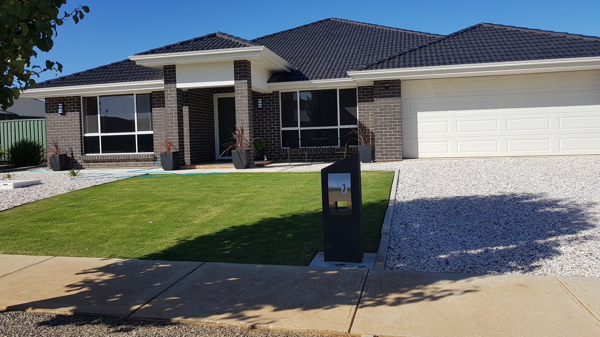 Private Sale Real Estate STRATHALBYN, SA 5255