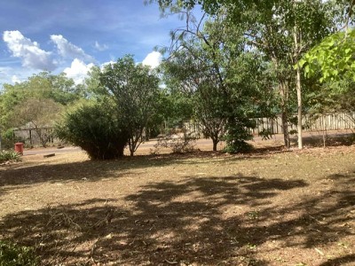 For Sale By Owner BATCHELOR, NT 0845