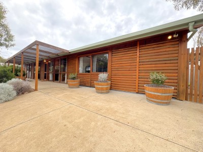 For Sale By Owner MARION BAY, SA 5575