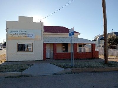 For Sale By Owner BROKEN HILL, NSW 2880