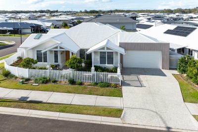For Sale By Owner REDLAND BAY, QLD 4165