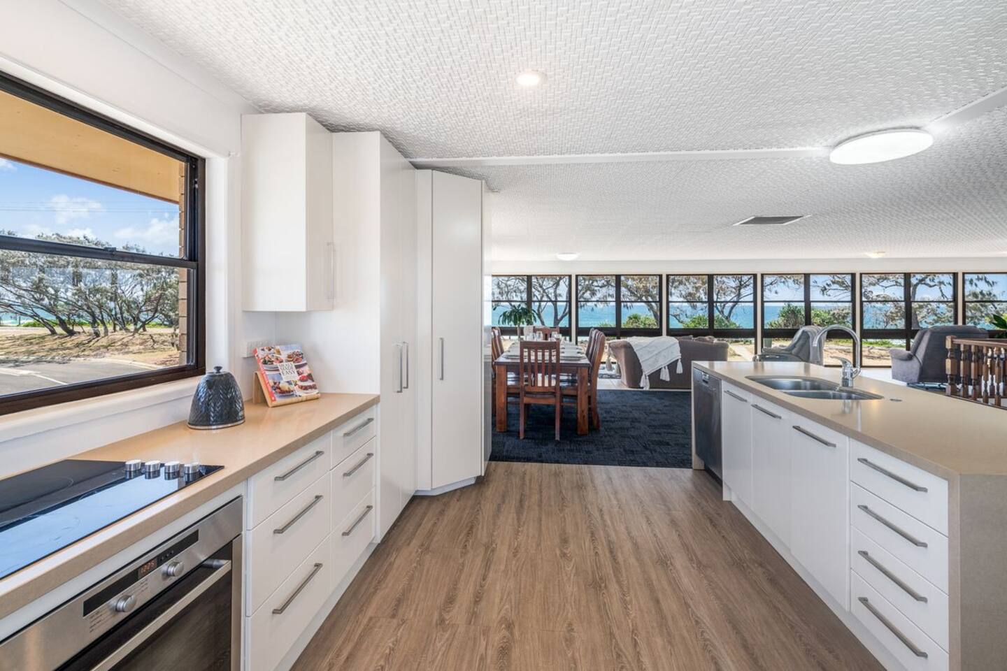 For Rent By Owner:: Buddina, QLD 4575