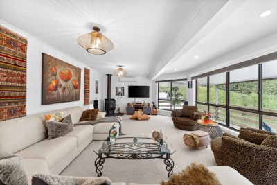 For Sale By Owner DAYLESFORD, VIC 3460