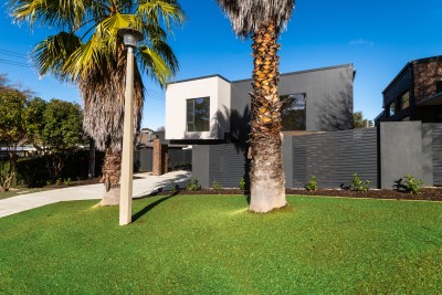 For Sale By Owner LYONS, ACT 2606