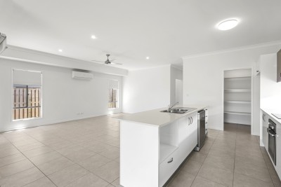 For Sale By Owner ROCHEDALE, QLD 4123