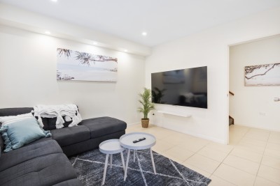 For Sale By Owner SURFERS PARADISE, QLD 4217