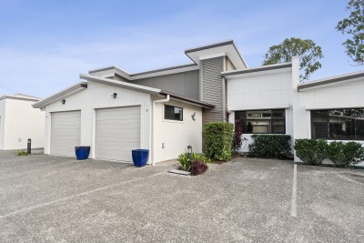 For Sale By Owner SANDSTONE POINT, QLD 4511